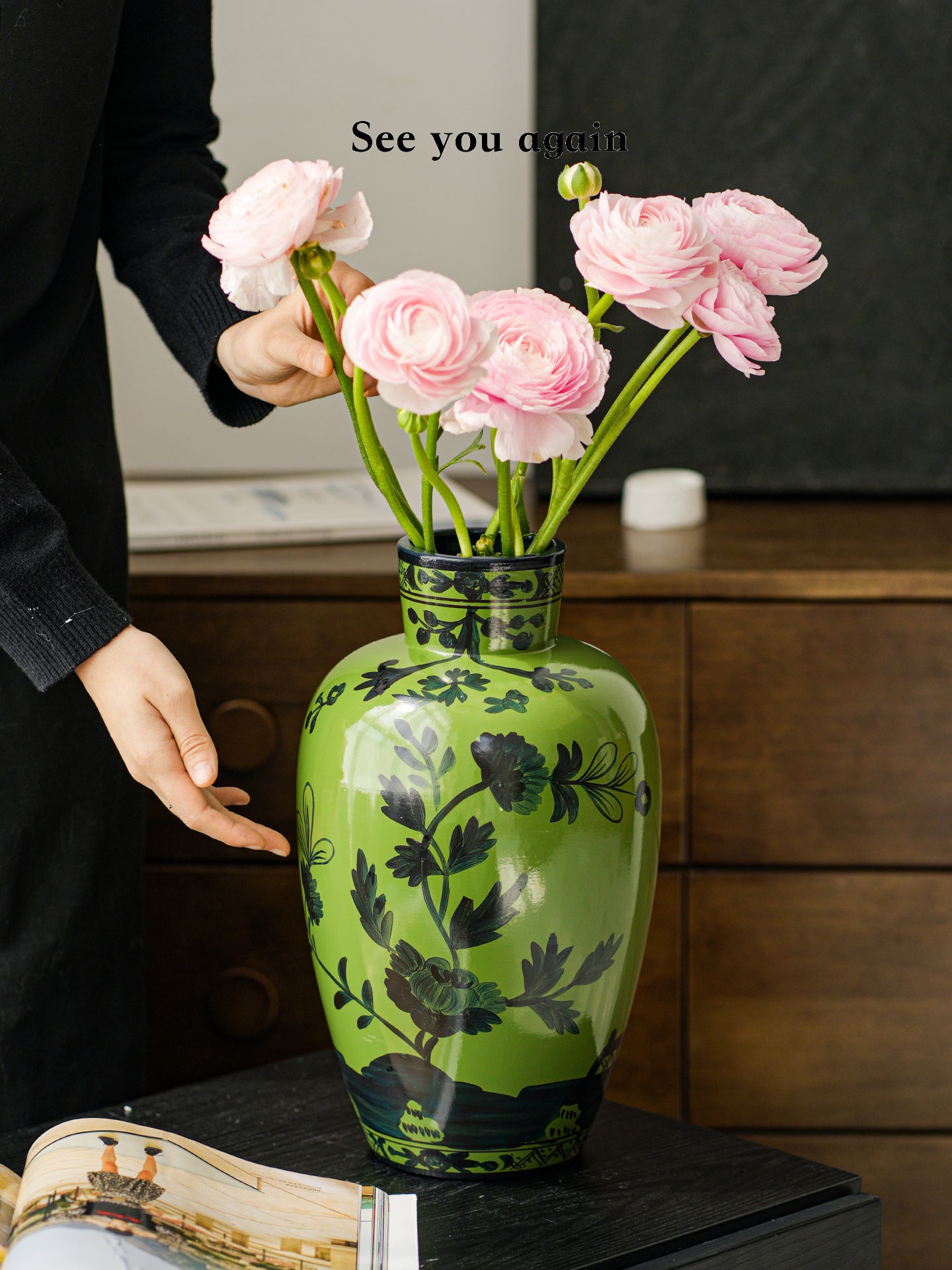 Retro Chinese Style Ceramic Flower Vase